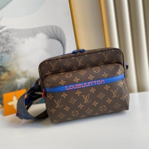 Louis Vuitton Outdoor Messenger Monogram canvas Bags Men's Outdoor Messenger bag Shoulderbag M43843