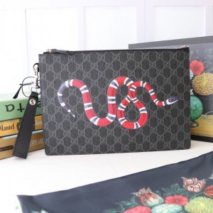 Gucci Handbags Gucci Bestiary pouch with Kingsnake GG Black Supreme Pouch Wrist Bag Clutch Bag 473904