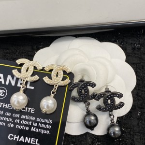 Fashion Jewelry Accessories  Earrings Gold/Black E1505