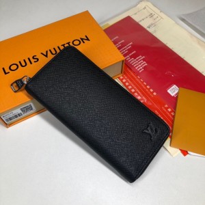 Louis Vuitton Zippy wallet Vertical Taiga Leather LV Wallets Long Wallet M30070 M62295