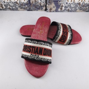 Fashion Sandals Dior Dway Slide Classic Embroidered Cotton Slippers Red and Black Sandals D1003-1