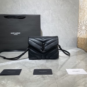 YSL Loulou Toy Bag in Matelasse "Y" Leather shoulderbag mini handbag 20CM 467072 630951 black